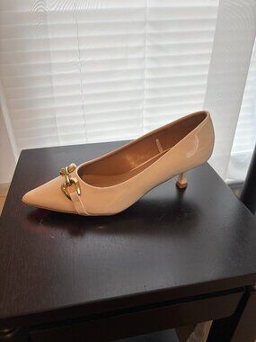 Unze London Cream latte color pump with kitten heels